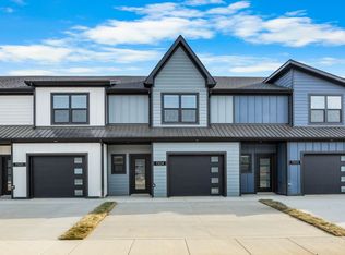 1504 Jonathan Wade Cir, Clarksville, TN 37043