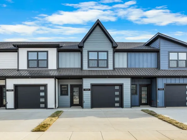 1504 Jonathan Wade Cir, Clarksville, TN 37043