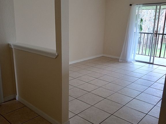 3rd image of 4312 Hector Ct APT 8