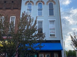 107 N High St #UP, Muncie, IN 47305