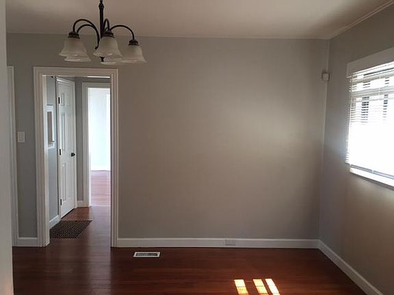 4th image of 1838 Alabama St
