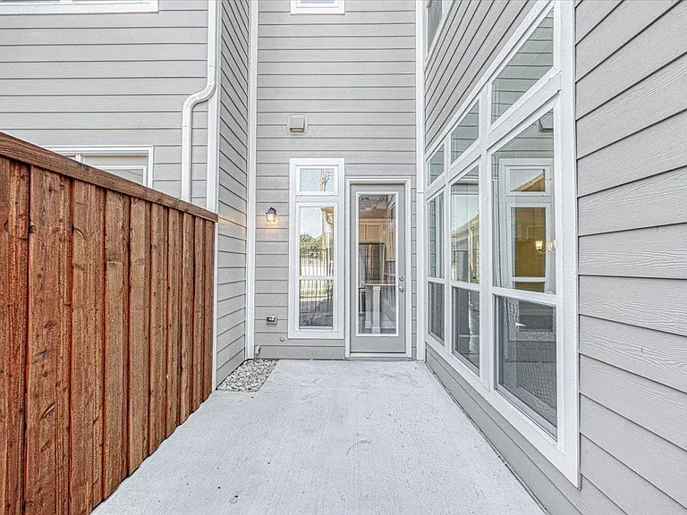 4932 McKinney Hollow Dr — Photo 43