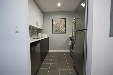 Rented by R New York