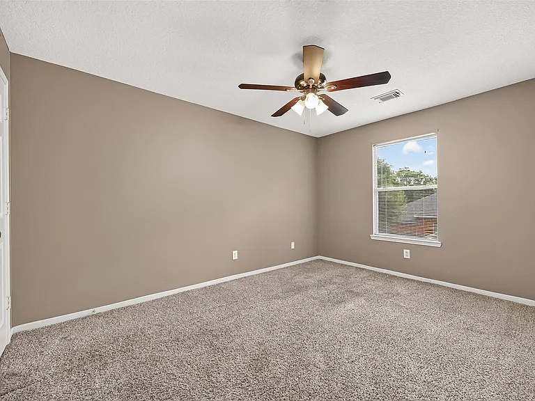 14402 Barker Pelican Ct — Photo 40