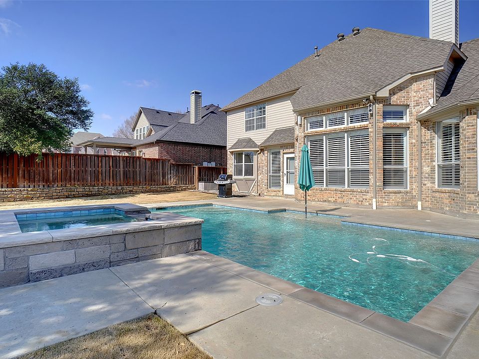 1st image of 705 Bryson Way