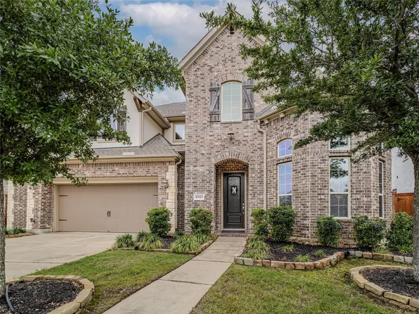 10923 Sunnydale Ridge Ln, Cypress, TX 77433