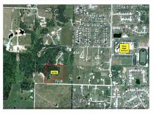 1451 W Gooch Rd, Nixa, MO 65714