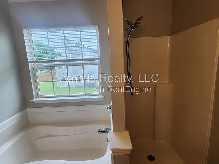 4324 Grant Forest Cir — Photo 9