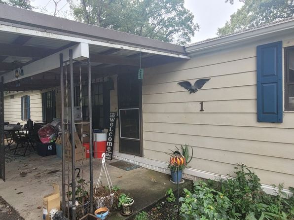 551 Lauschtown Rd TRAILER 1