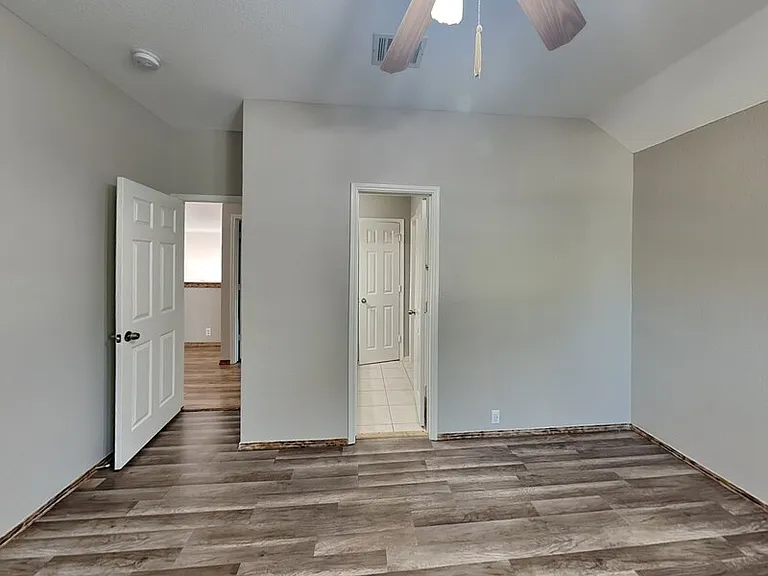 2815 Saint Maria Dr — Photo 13