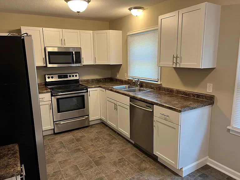 507 W Sexton Rd — Photo 11