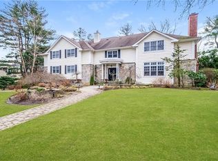 44 Meadow Rd, Scarsdale, NY 10583