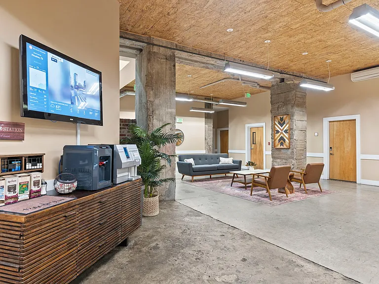 Atrium Lofts at Cold Storage — Photo 21