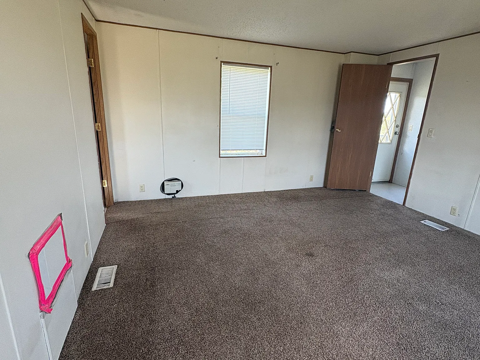 2 bed, 1120 sqft, $1,300 — Photo 4
