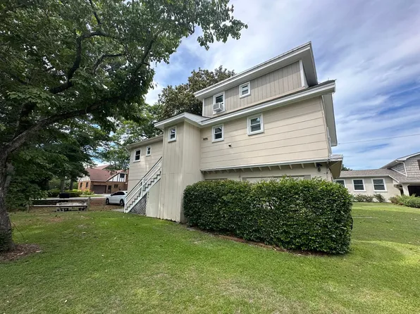 190 Rogers Rd, 190 Rogers Rd APT C, Manteo, NC 27954