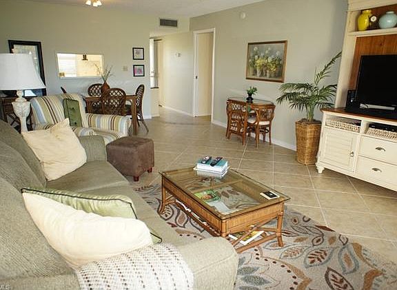 2nd image of 6220 Augusta Dr APT 112