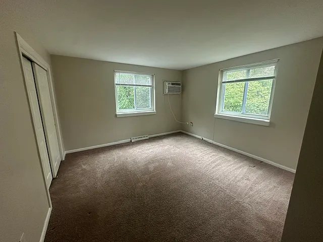 2 bed, $1,295 — Photo 4