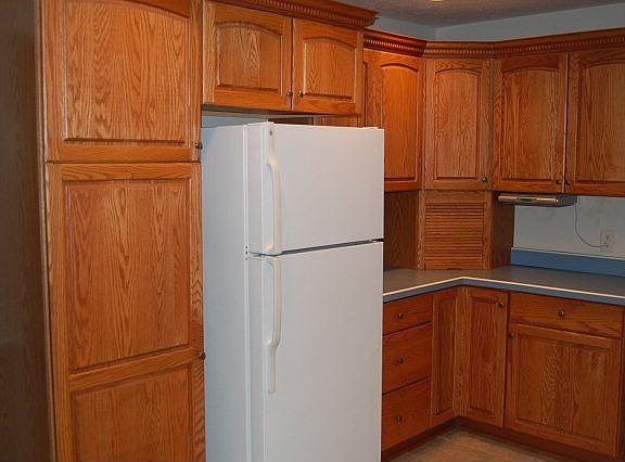 2nd image of 3937 Frederica St