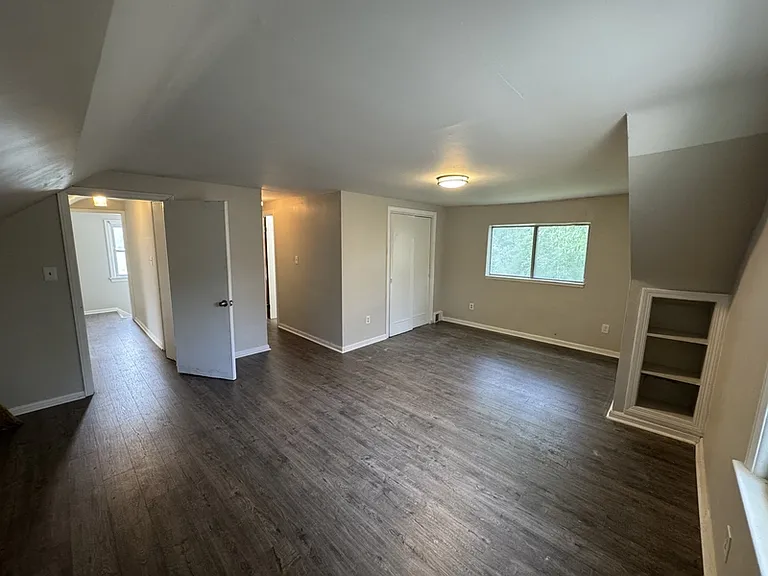 18801 Invermere Ave — Photo 20