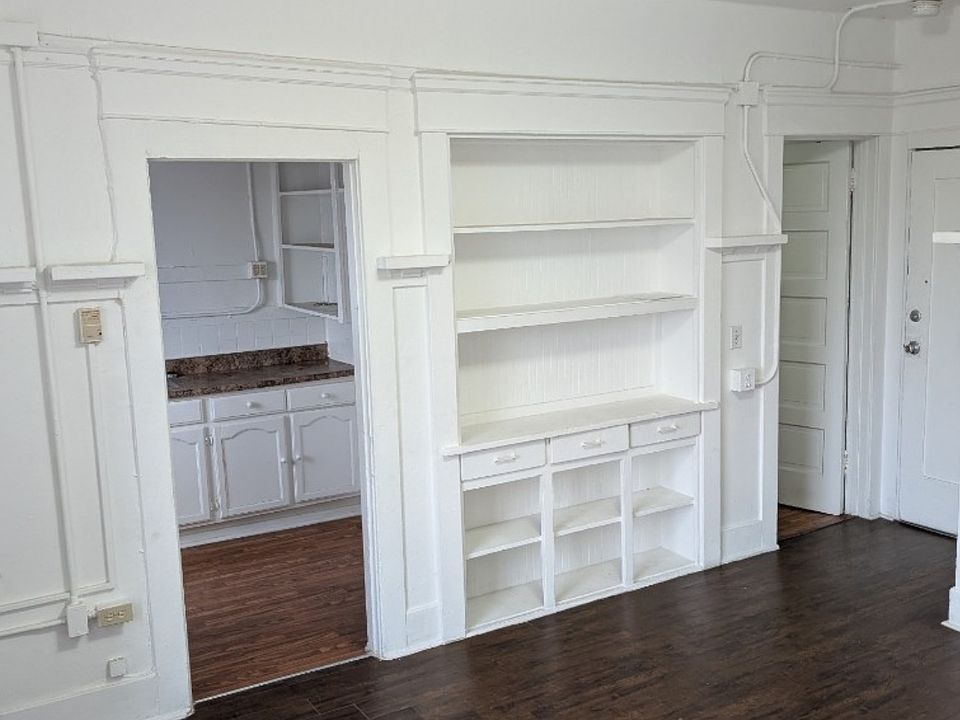 1st image of 3212 S Main St