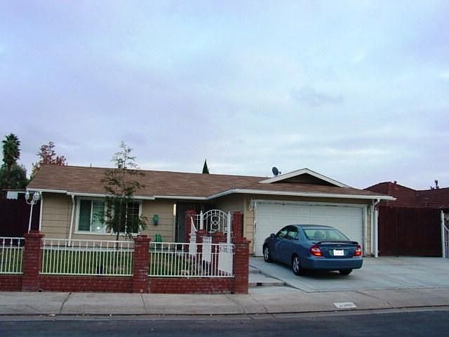 1st image of 8348 Cherbourg Ct