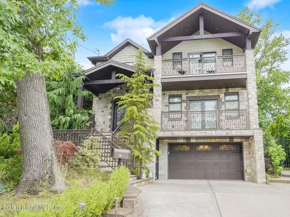 71 Grandview Ter, Staten Island, NY 10308