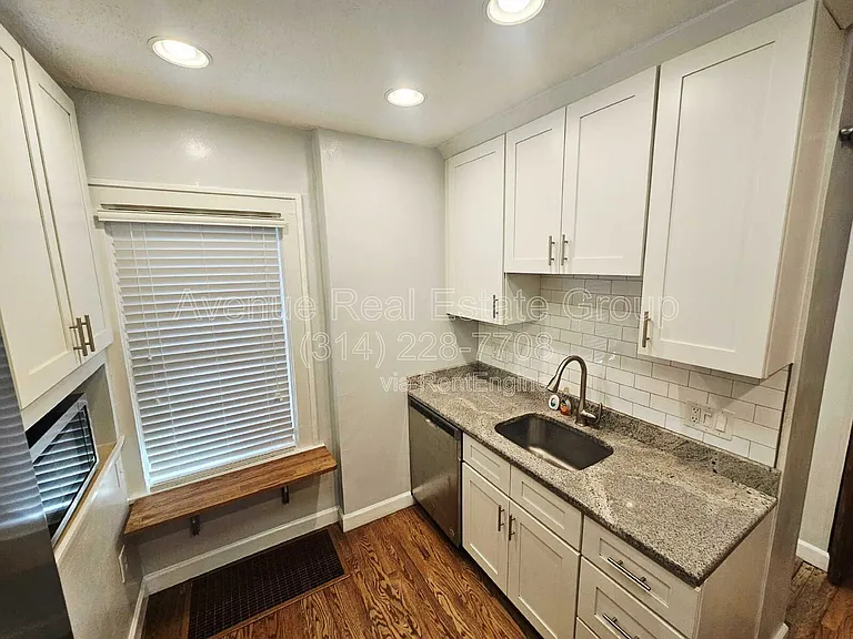 3717 Cambridge Ave — Photo 7