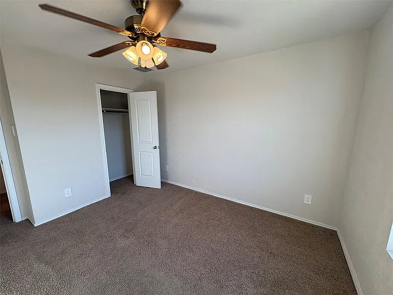 127 Snapdragon Ln — Photo 6