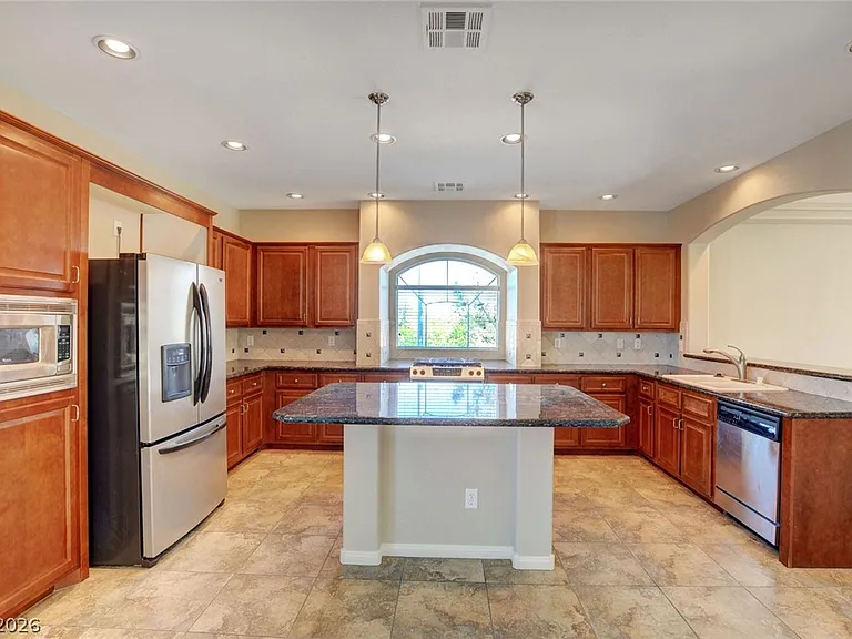 10700 Shasta Glow Ct — Photo 11