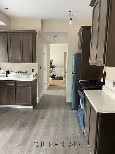 1 bed, 1.0 bath, $2,500 — Photo 3