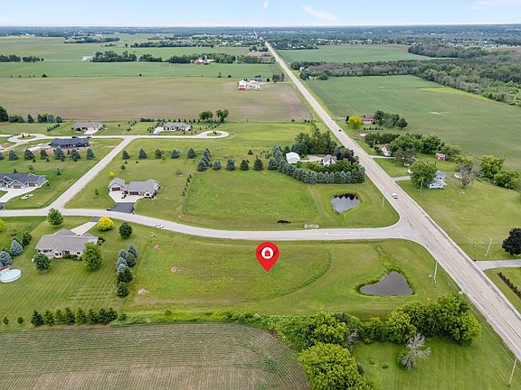 5th image of Fox View Dr