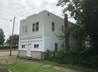 1902 Catalpa Ave, South Bend, IN 46613