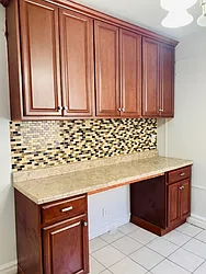 Rented by R New York