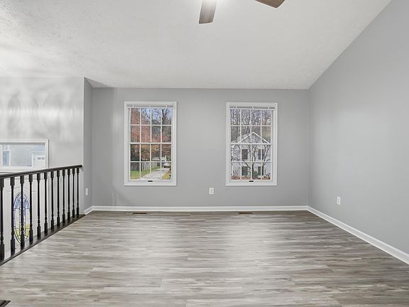 3rd image of 7861 Golden Pine Cir