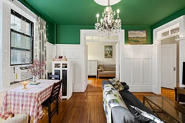 Rented by Nest Seekers International