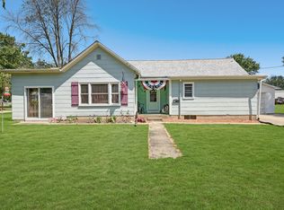 348 W Shumway St, Bement, IL 61813