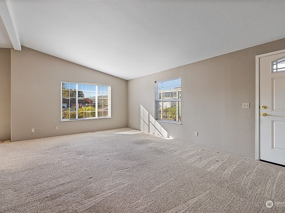 5th image of 14905 121st Street E #14