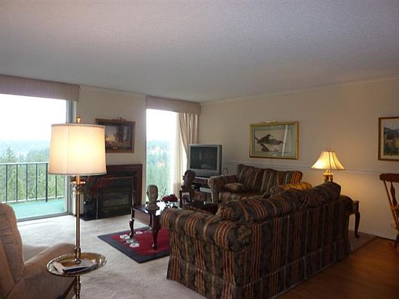 5th image of 1311 S Westcliff Pl APT 404