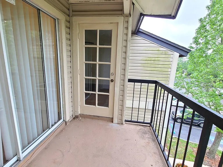 1948 Lake Atriums Cir #121 — Photo 26