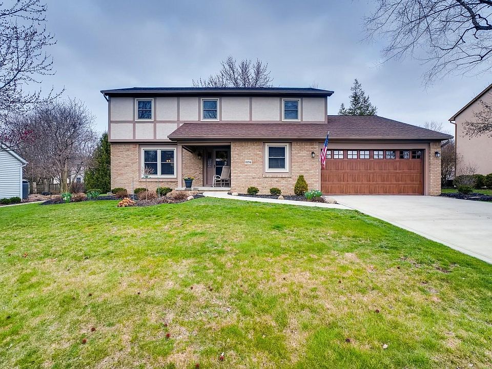 1st image of 1096 Carousel Ct