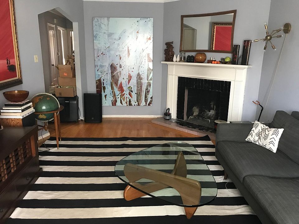 Bedroom/Living room