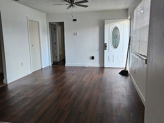 2nd image of 8301 Allamanda Ave