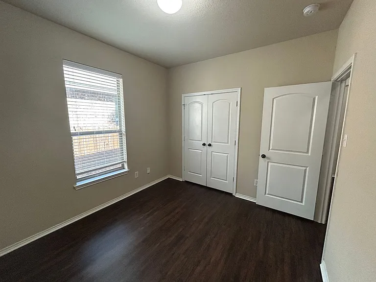 298 Rosalie Dr — Photo 22