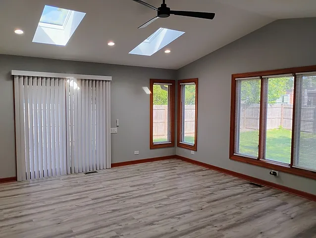 384 Bianco Dr — Photo 12