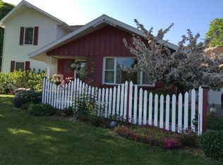 1121 Washington St, Algoma, WI 54201