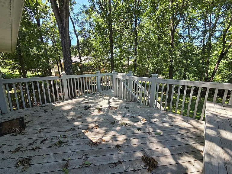 2301 Grant Ln — Photo 72