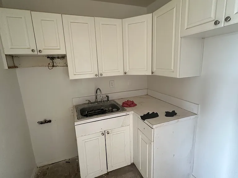 675 McLean Ave #5HH — Photo 9