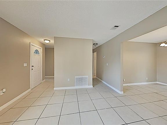 4th image of 6761 Paul Revere Ct