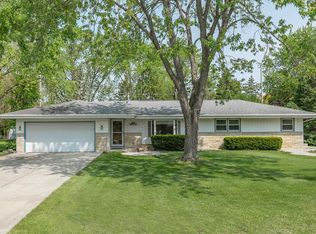 S68W13018 Camilla Dr, Muskego, WI 53150