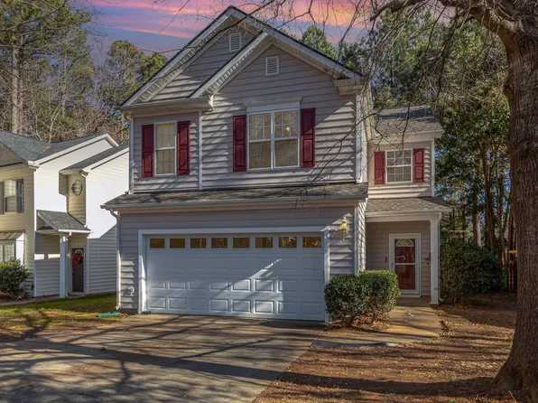 8436 Parkstone Dr, Raleigh, NC 27613